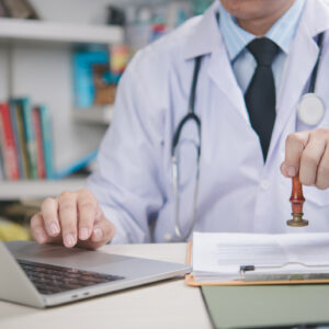 Ahpra CEO makes first offer